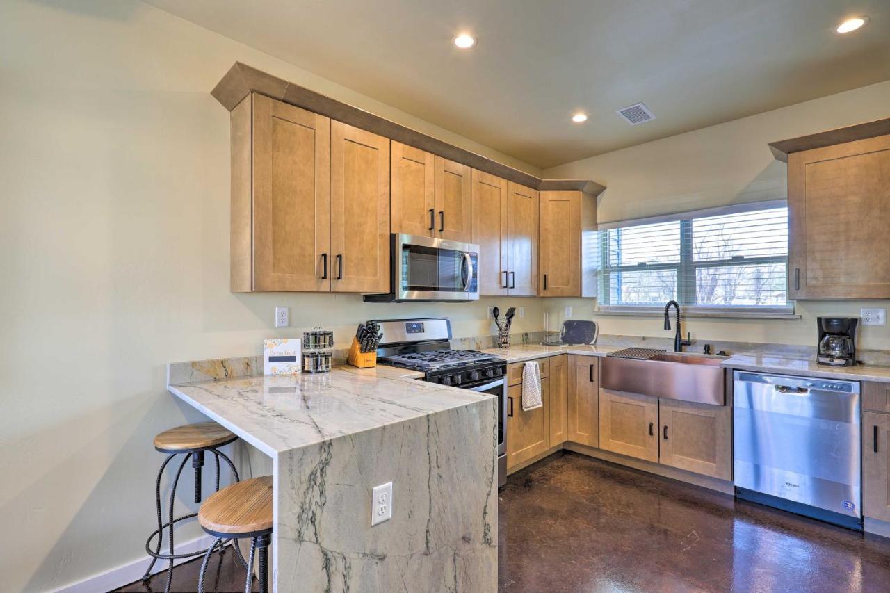 Modern Retreat 3 Blocks To Dtwn Williams And Rte 66 Villa Luaran gambar